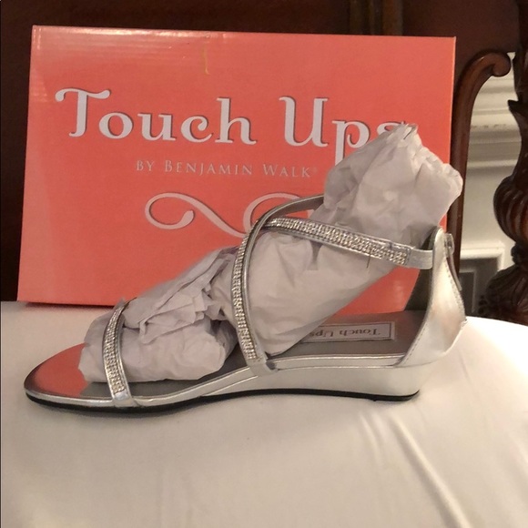 Touch Ups by Benjamin Walker - Picture 1 of 4